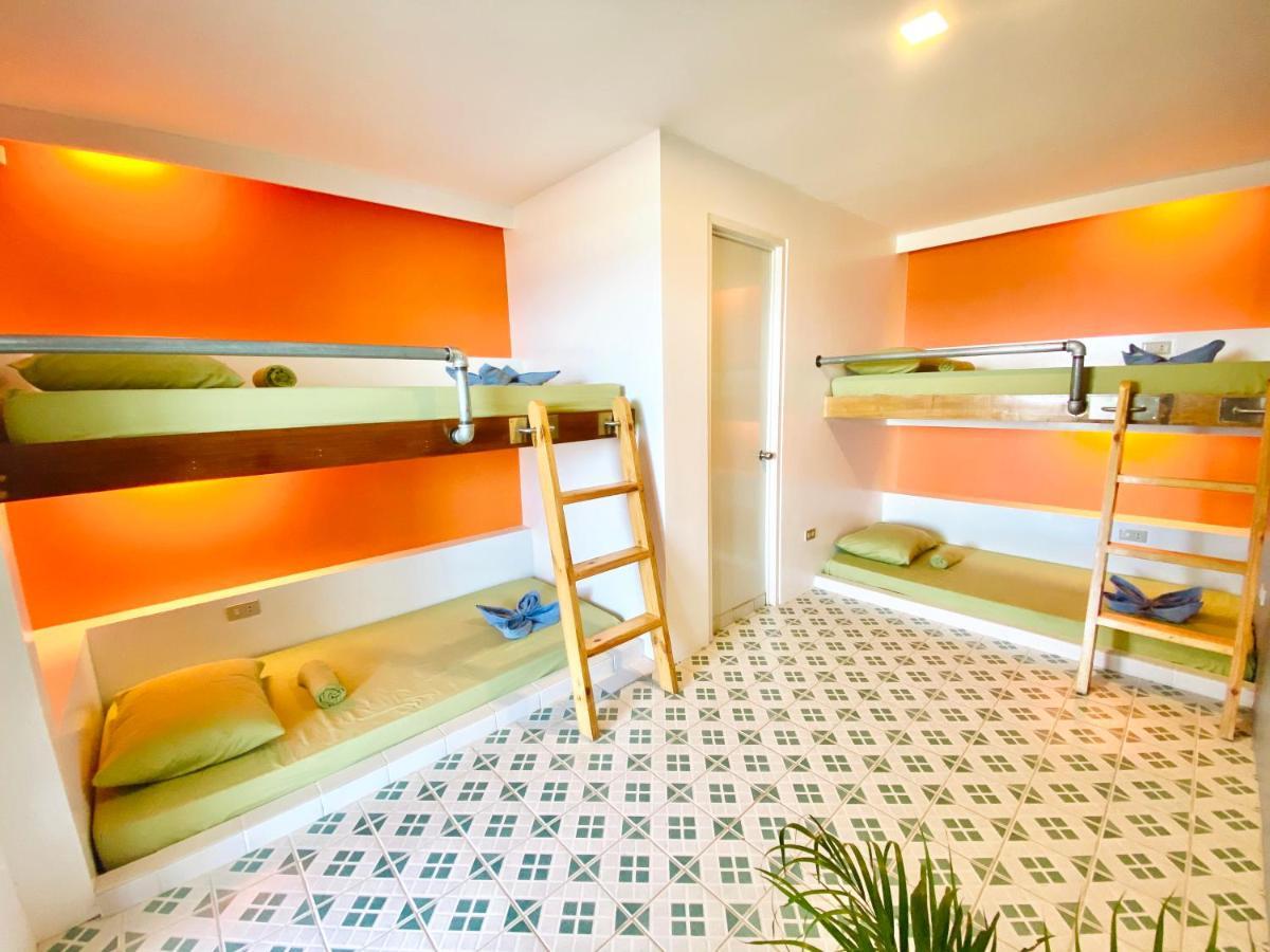 The Escape San Juan Hostel Σαν Χουάν Εξωτερικό φωτογραφία