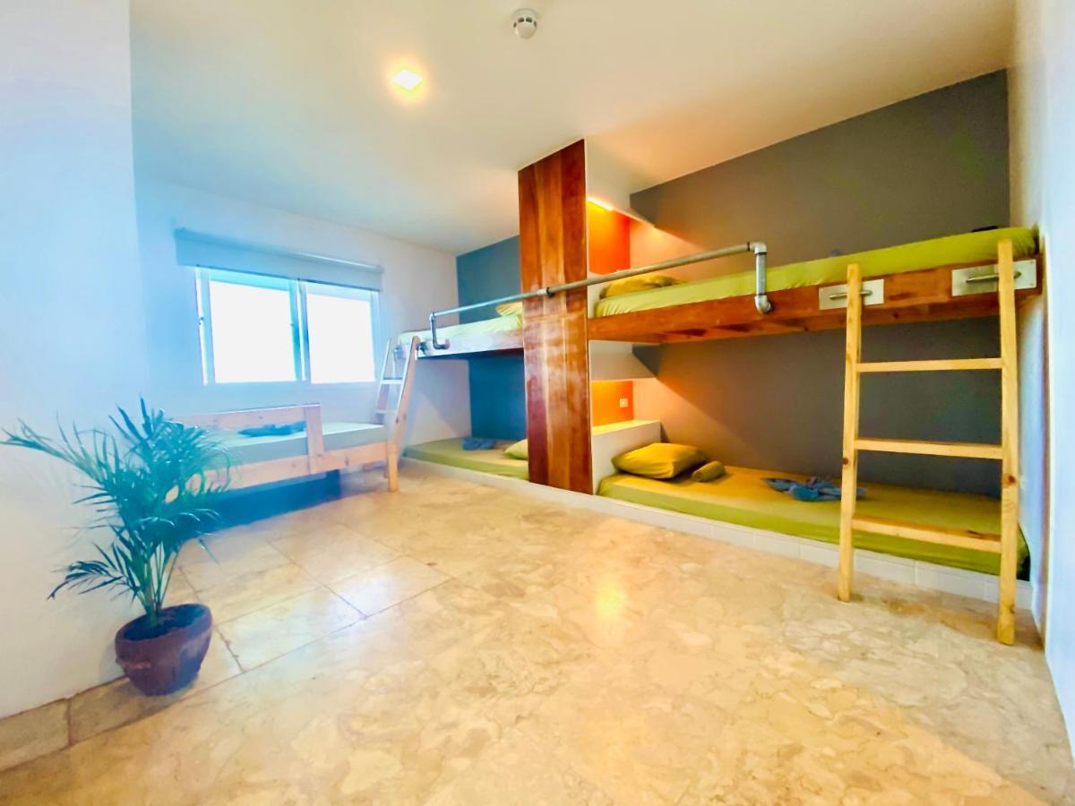 The Escape San Juan Hostel Σαν Χουάν Εξωτερικό φωτογραφία
