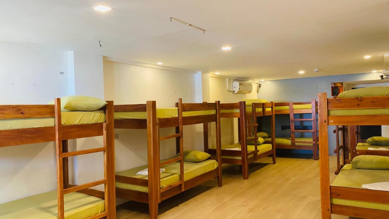 The Escape San Juan Hostel Σαν Χουάν Εξωτερικό φωτογραφία